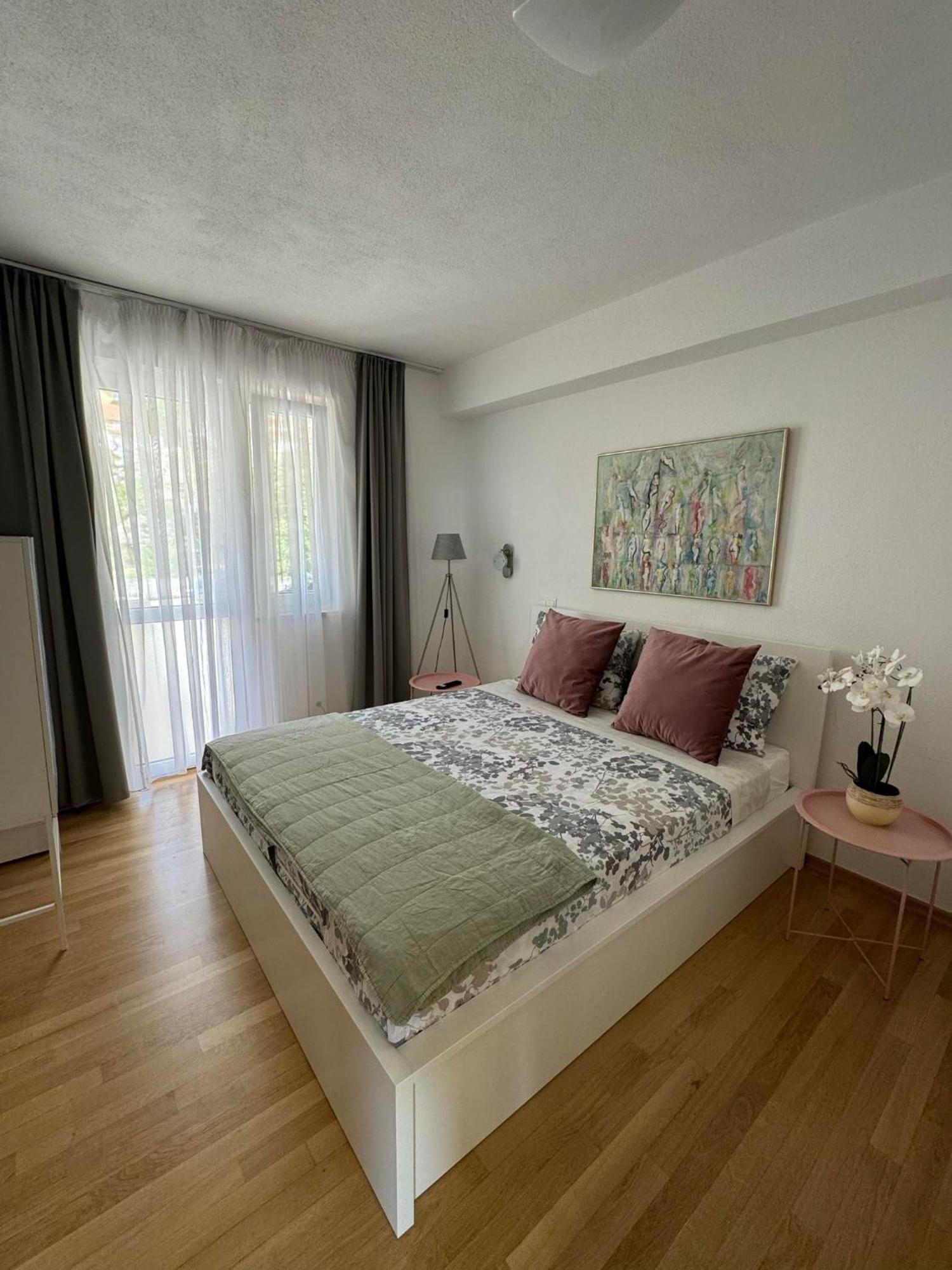 Apartman Vera Brela Eksteriør bilde